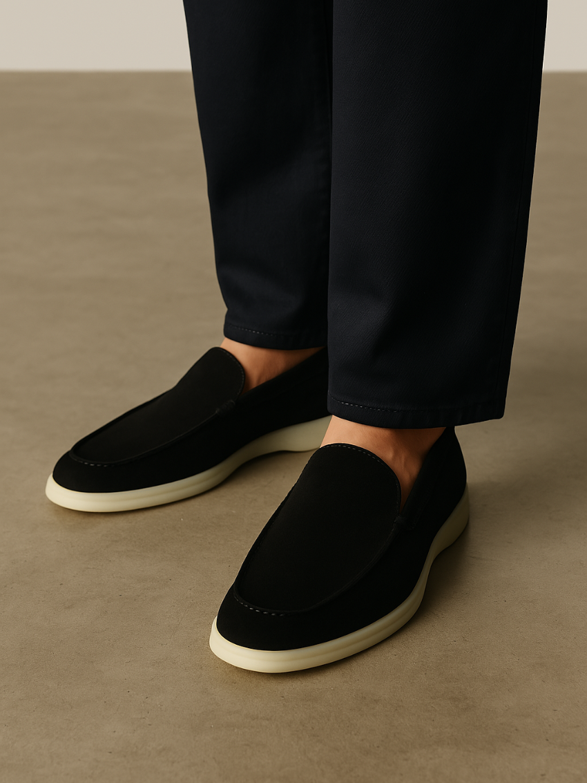 Refined Suede Loafers – Zwart