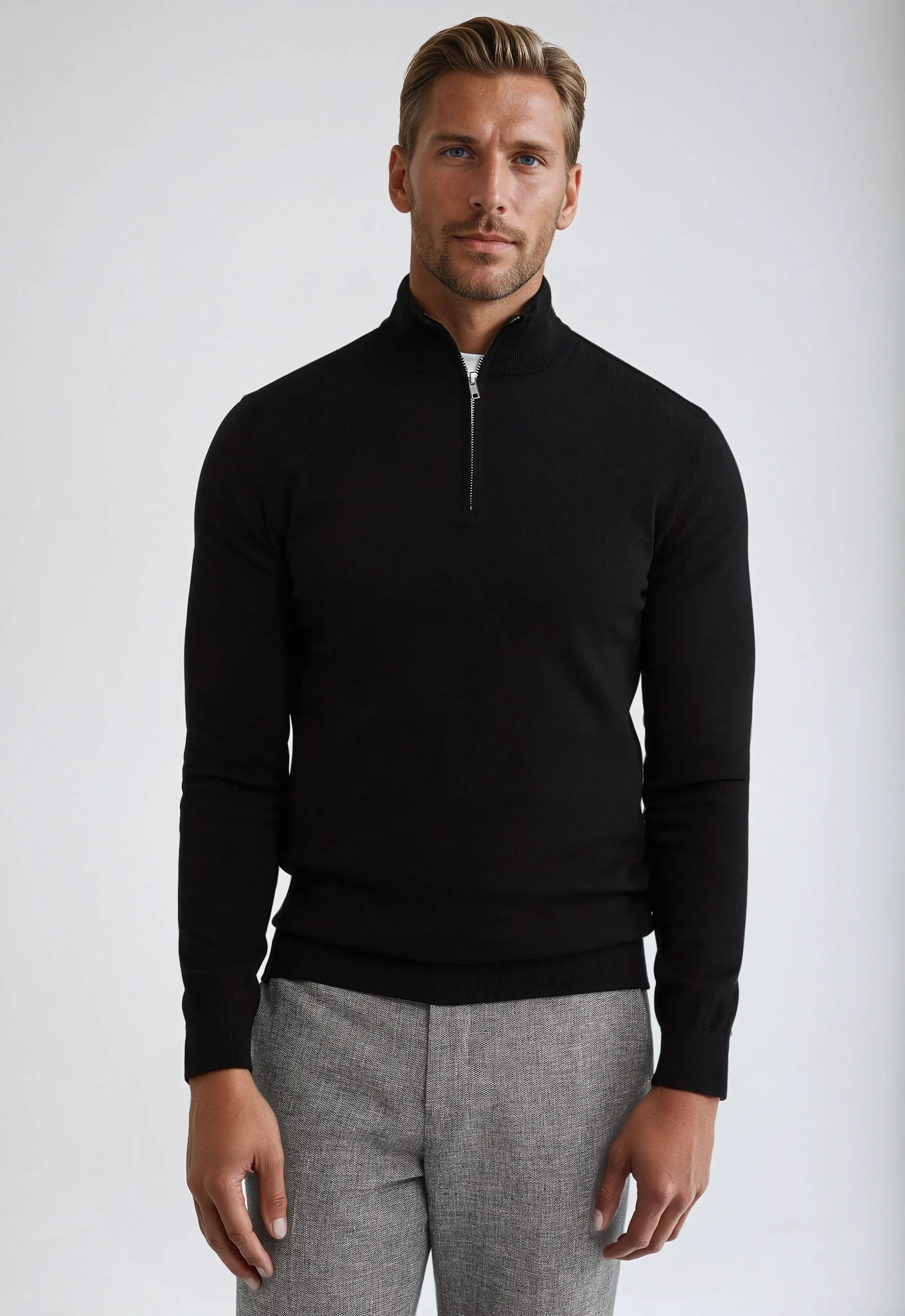 Essential Half Zip Sweater - Zwart